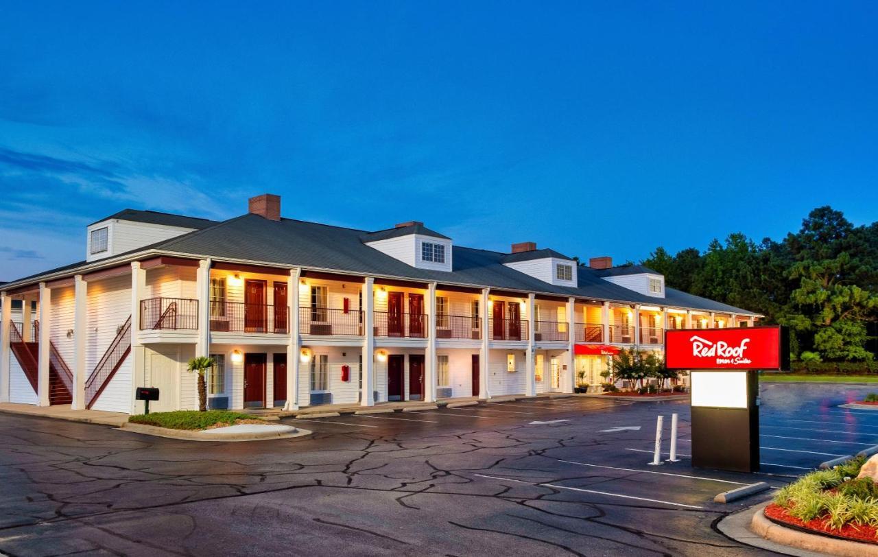 Red Roof Inn & Suites Wilson Buitenkant foto