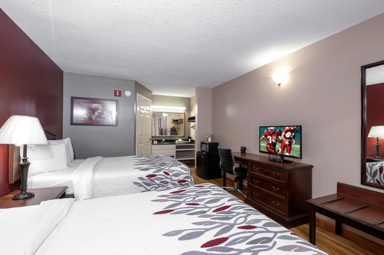 Red Roof Inn & Suites Wilson Buitenkant foto